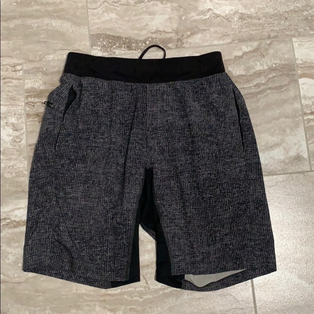 Men’s Lululemon Linerless Shorts